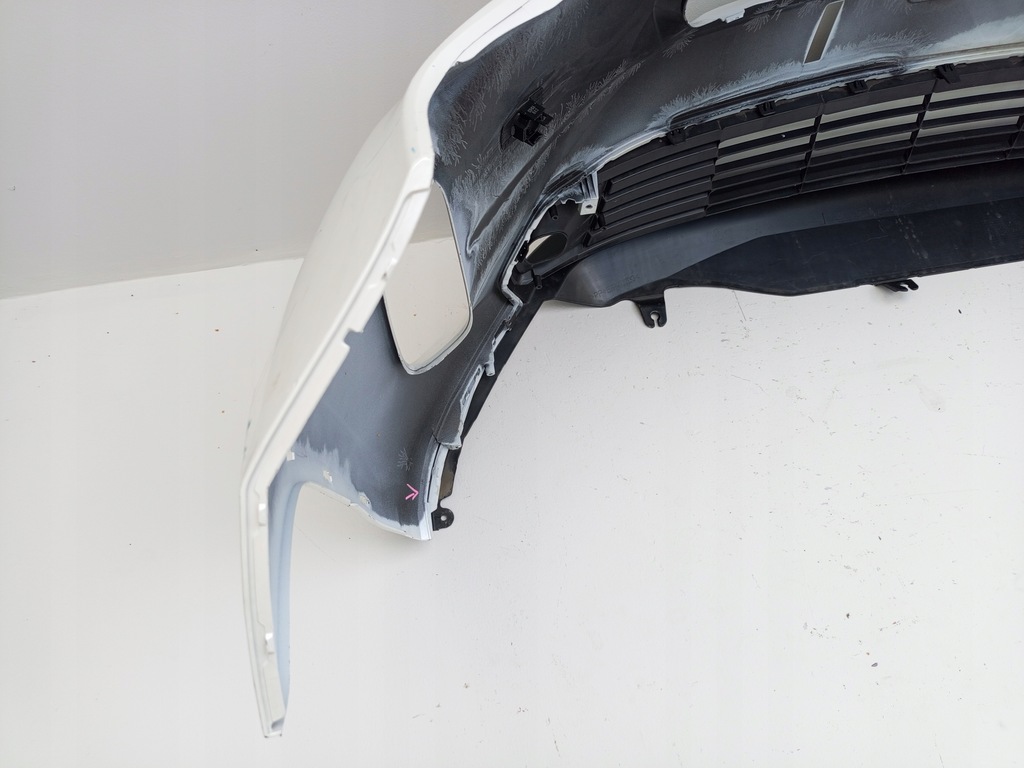 фото №11, Toyota yaris cross 2020- бампер перед передній 52119-0dc20 ÷