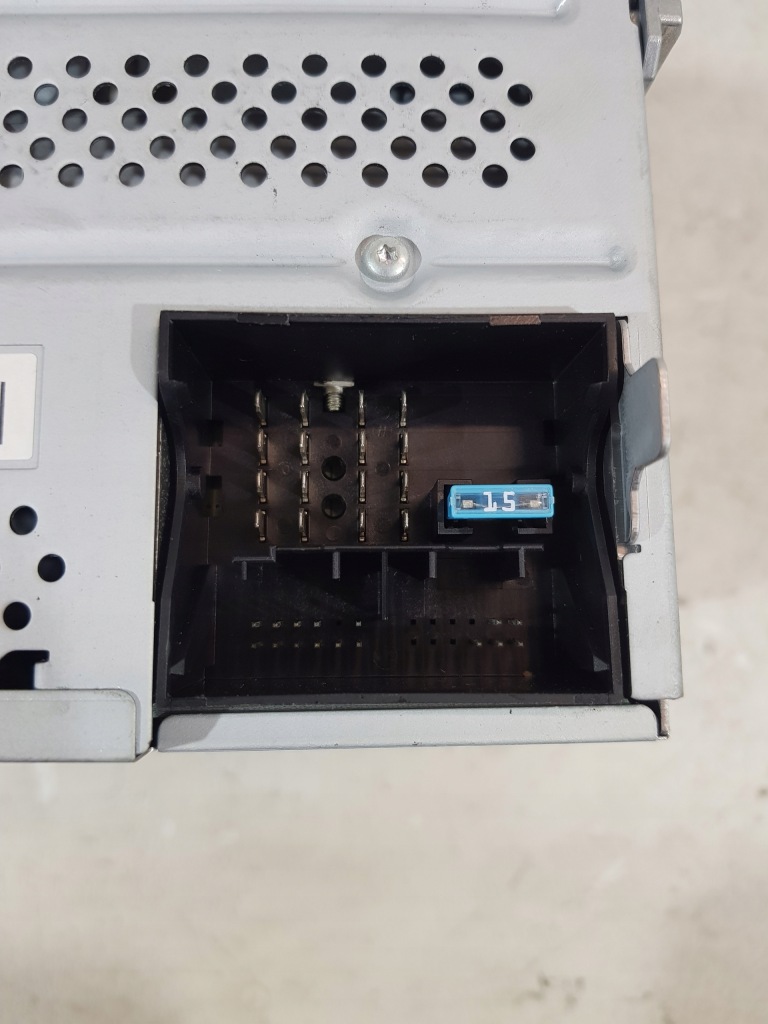 фото №8, Радио навигация 3c8035195f vw tiguan 5n skoda audi 2.0 tdi eu