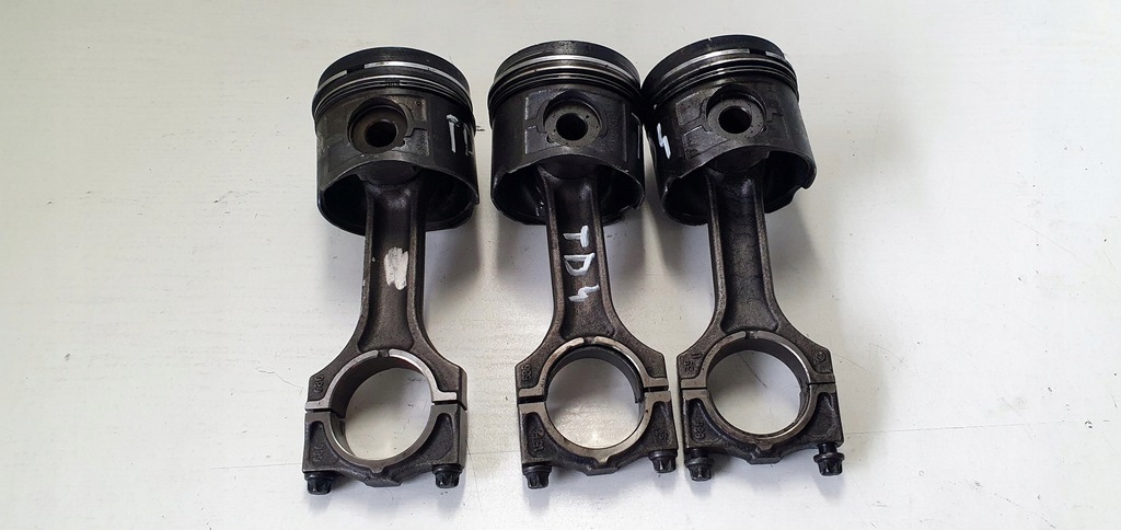 фото №1, Поршни land rover freelander 2.0 td4