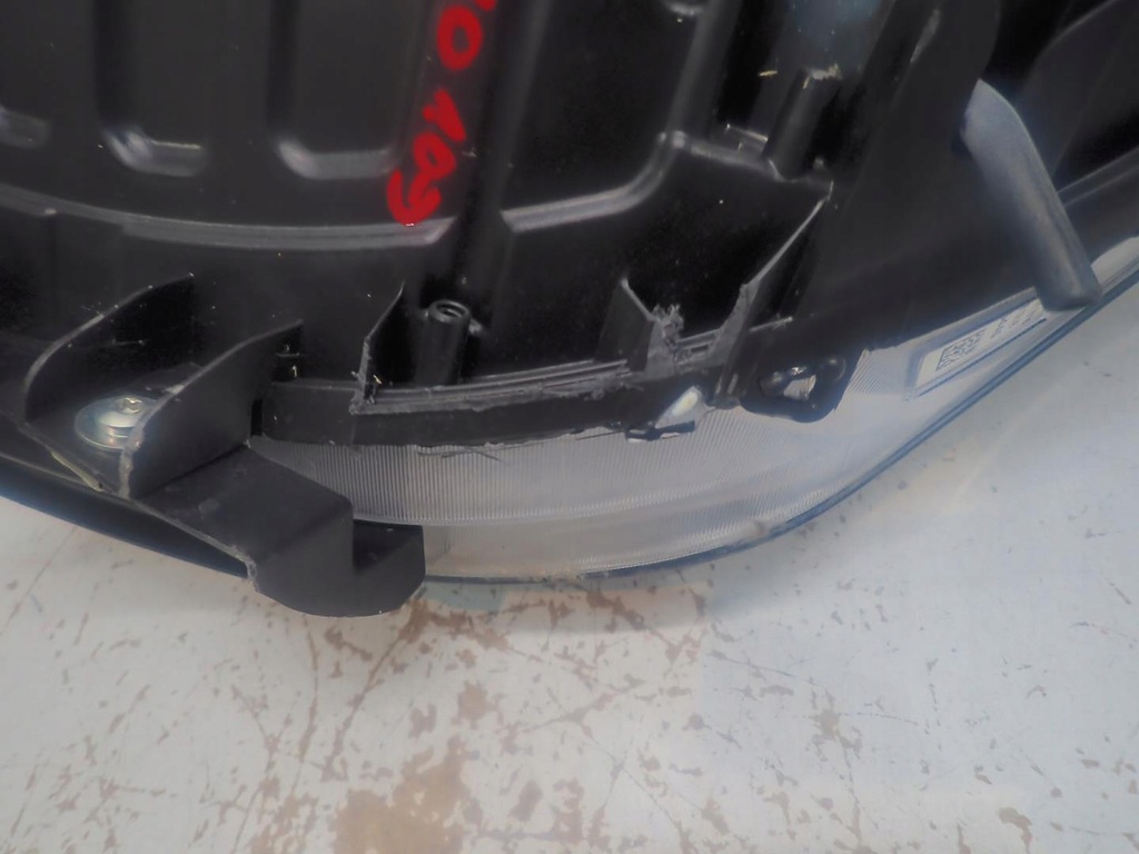 фото №6, Лампа перед права doblo ii 2010- combo d 2012-