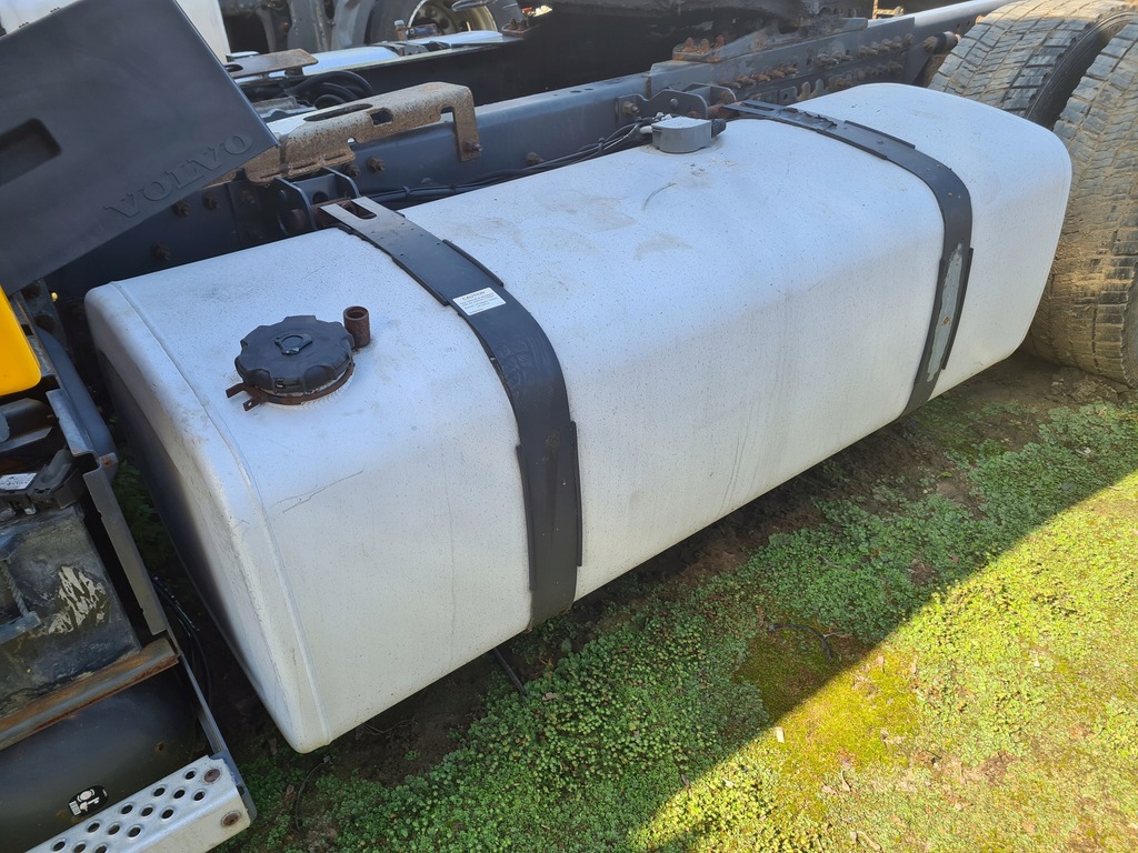 фото №1, Бак топлива renault dxi gama t volvo fh fm fe fl low крышка 160x69x56