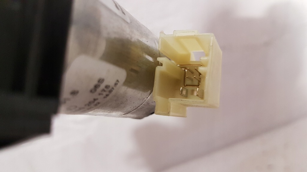 фото №10, Петля кришки моторчик лівий audi a6 c8 avant