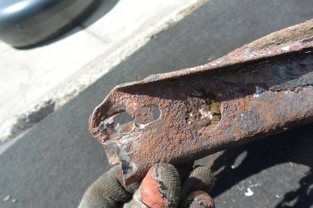 фото №12, Рычаг задняя нижний mercedes w211 e-klasa