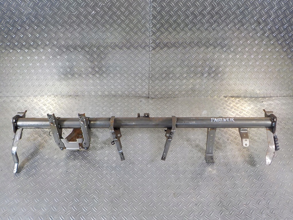 фото №1, Peugeot partner berligno 08-12 каркас балка pod консоль