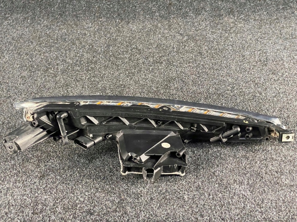 фото №3, Lancia delta iii 3 лампа led левая перед передняя