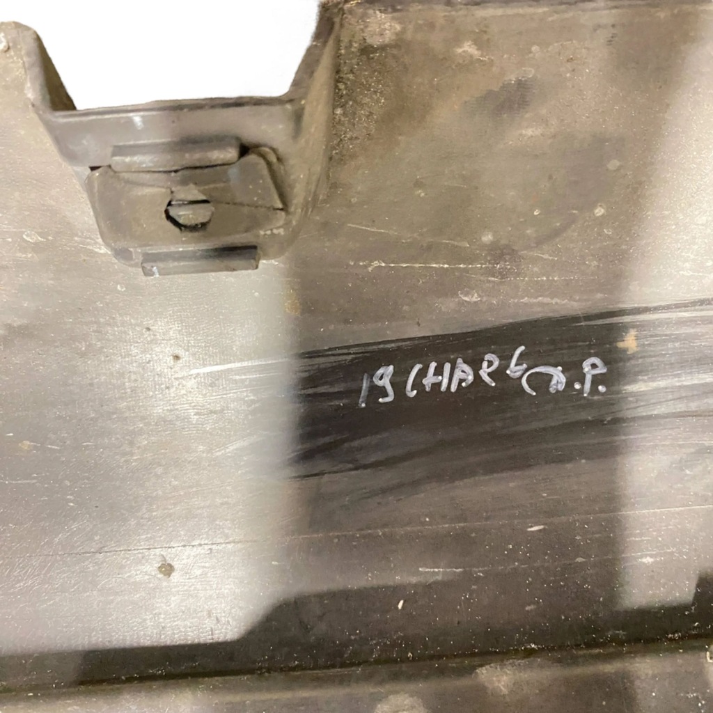 фото №14, Dodge charger 2019 права сторона накладки порогові, накладки