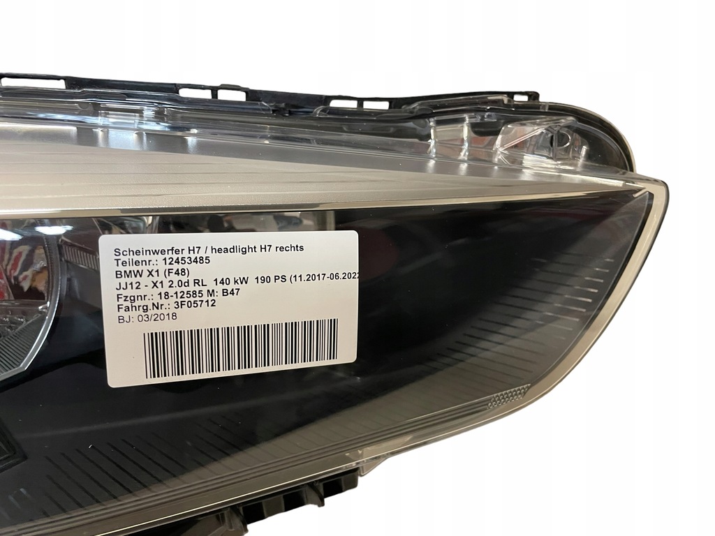 фото №11, Лампи лампа ліва+ права bmw x1 f48 uk anglik