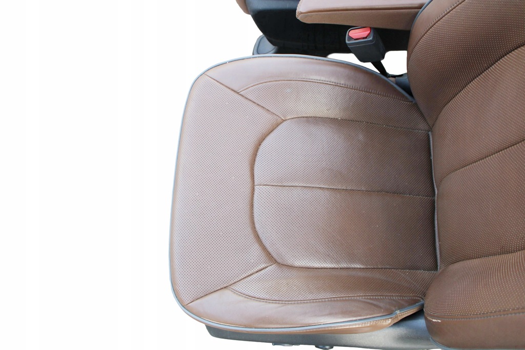 фото №7, Chrysler pacifica 17- сиденья комплект limited коричневая кожа мониторы заднее сиденье