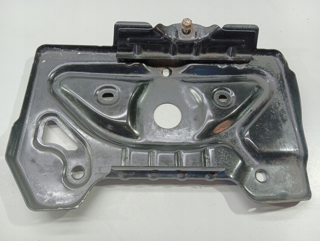 Купить Подставка аккумулятор mercedes w212 cls w218 2126200018