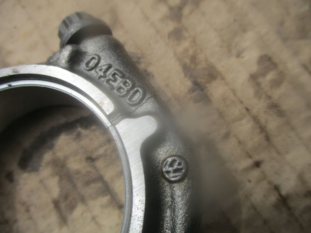 Wał коленчатый 04cam vw audi skoda seat dkrf 1.0tsi в Украине