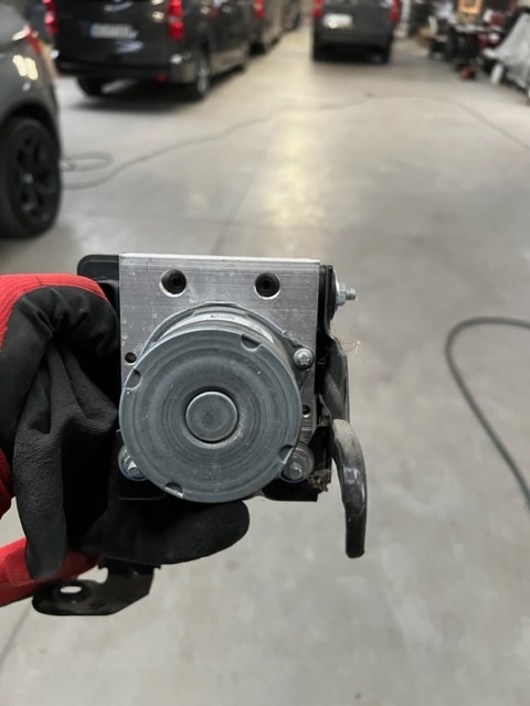 фото №3, Насос abs proace jumpy 2.0 hdi 9820450080