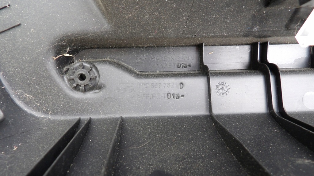 фото №5, Seat leon 2 ii пластик багажника полка правая