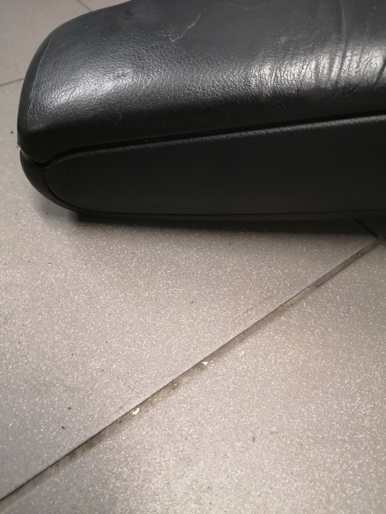 фото №8, Підлокітник чорний шкіра audi a4 b6 8e0864207g