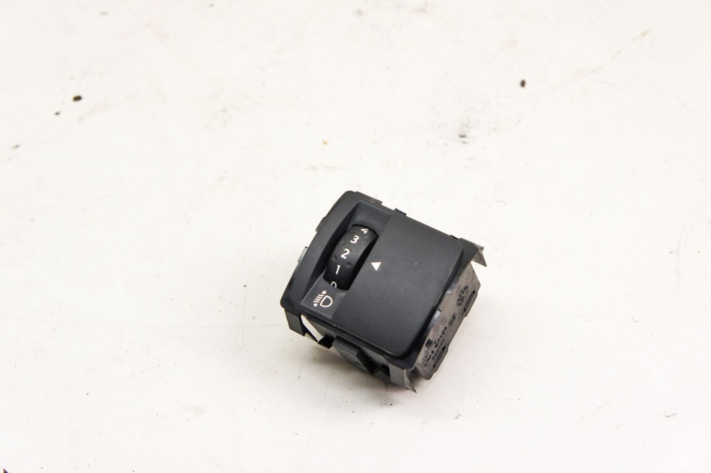 фото №1, Ly089 dacia sandero iii панель регулировки света