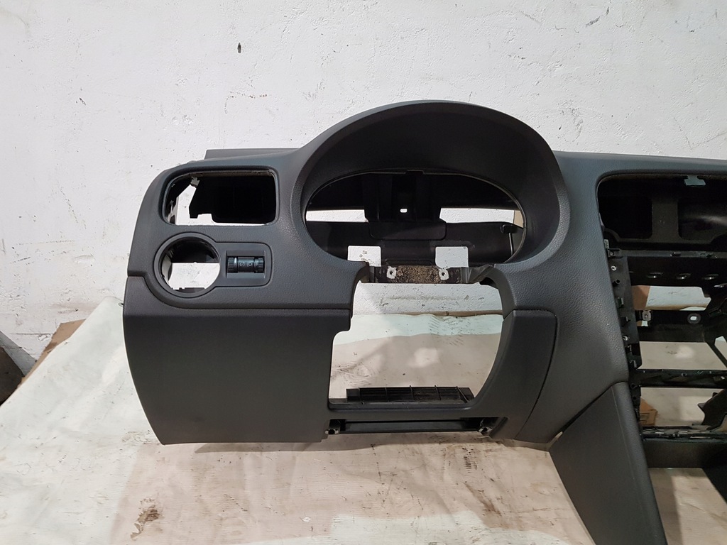 фото №9, Панель приладів приладова vw polo v 13r 1.6tdi 6r1857004a