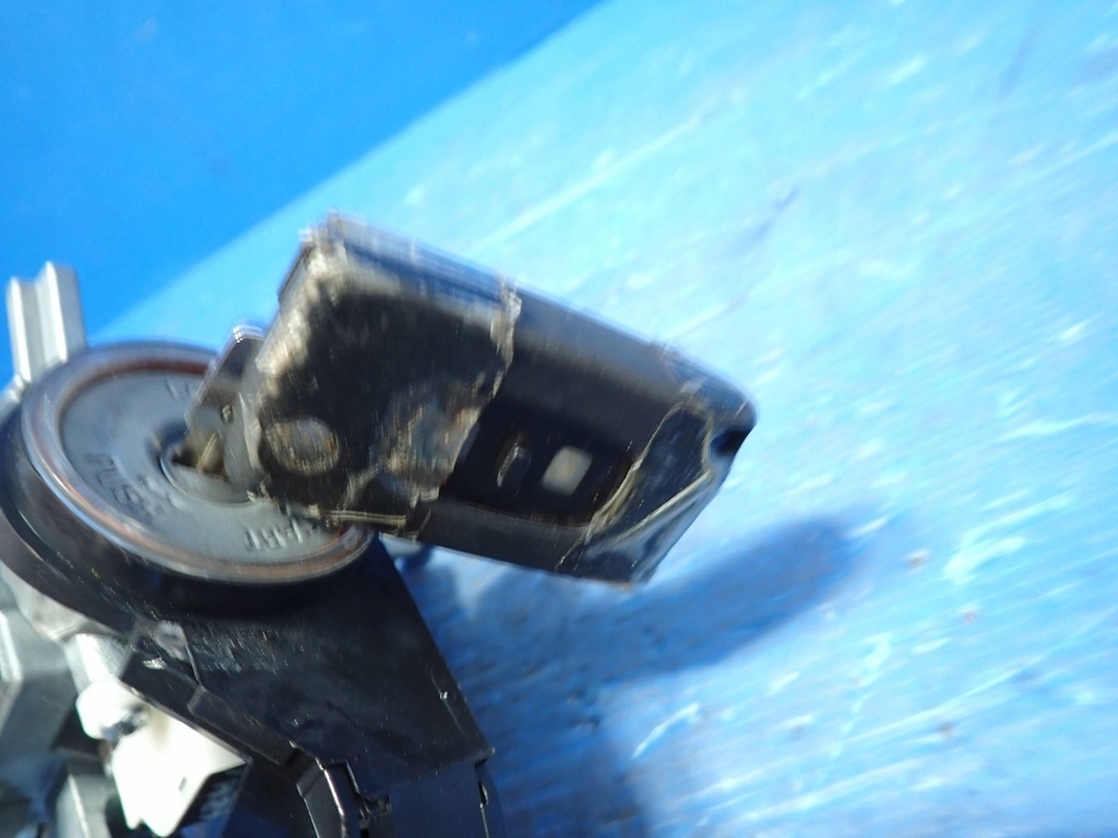 фото №3, Замок зажигания ключ peugeot 4007