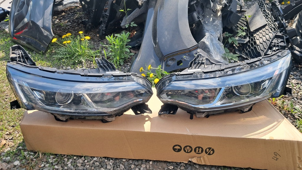 фото №1, Renault talisman лампа фара перед левый правый комплект eu