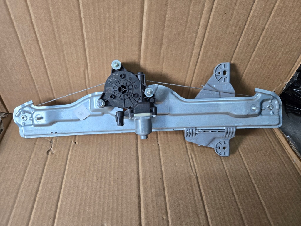 фото №1, Механизм подъемник стекло правый задняя kia sportage v 82460r2000