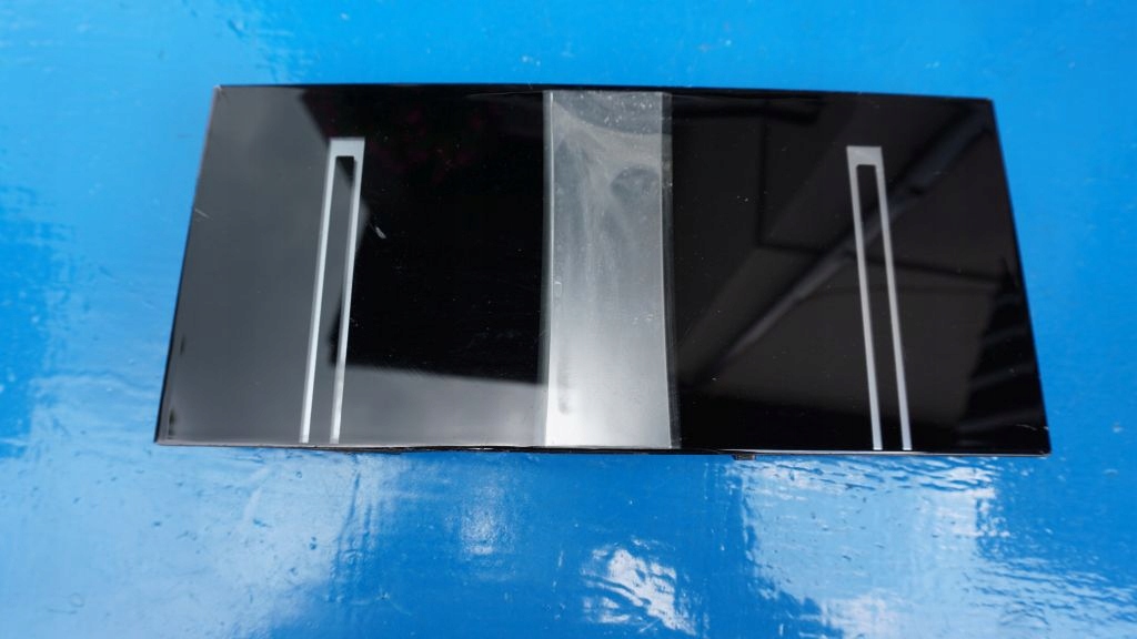 фото №1, Bmw i 5 g60 - заглушка радара 5a076e4