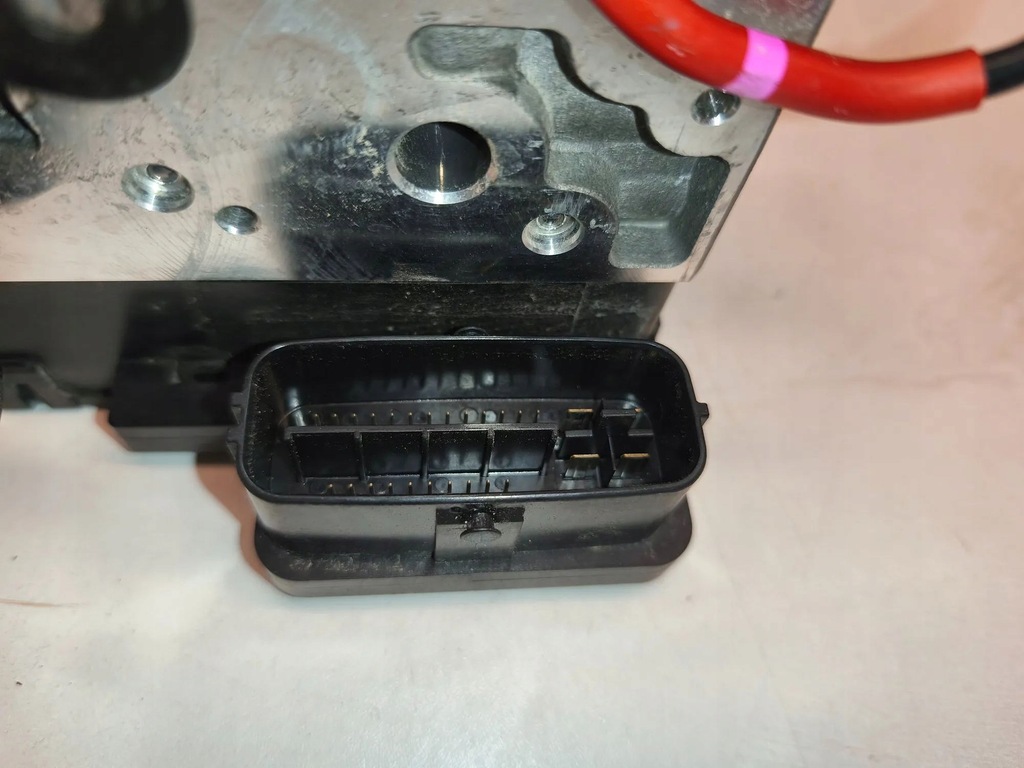 фото №2, Насос abs lexus ls v 4451011010