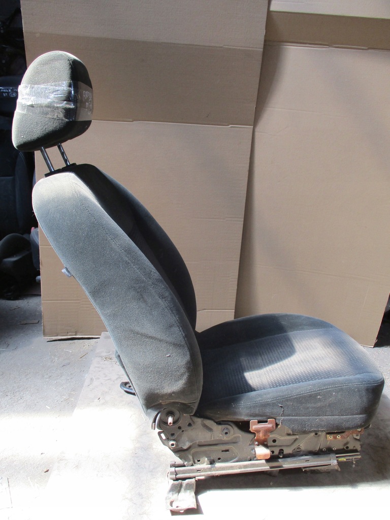 фото №6, Сидіння правий перед ford focus