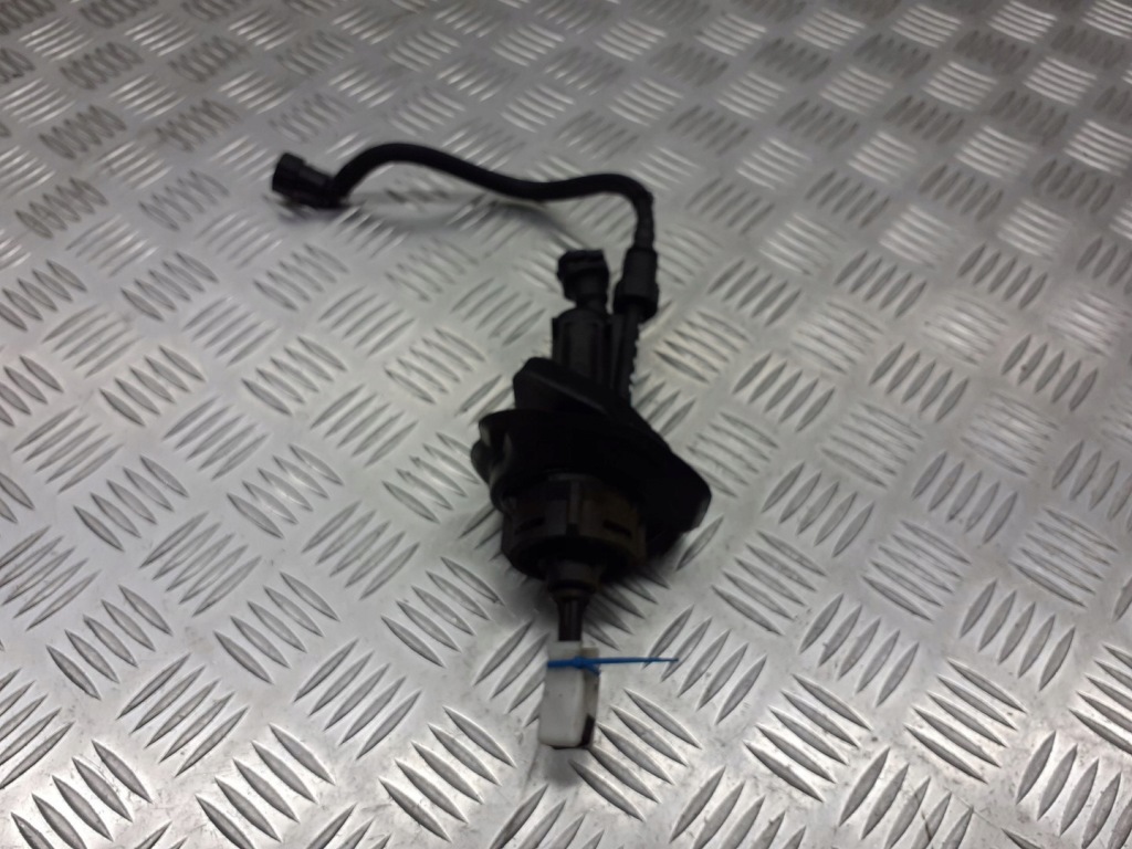 фото №1, Помпа сцепления mazda 3 bk 1.6 3m51-7a543-ad