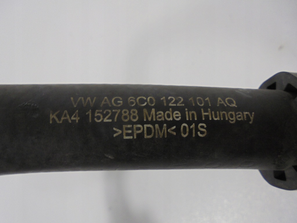 фото №7, Skoda rapid wąż труба шланг wody 04b121065a 1,4