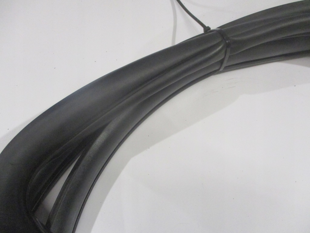 Прокладка дверь левый перед opel antara lift Доставка