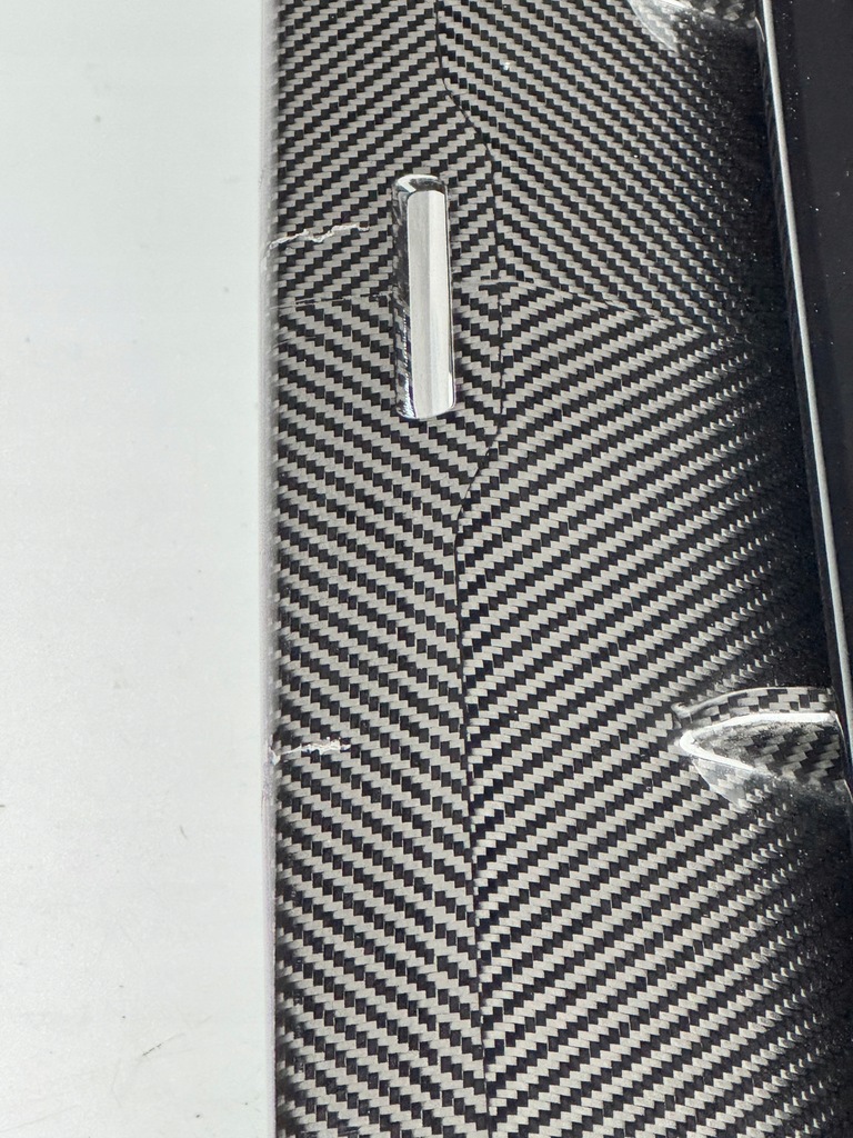 фото №12, Бампер задня задній дифузор spijler спойлер aston martin dbx 707 карбон