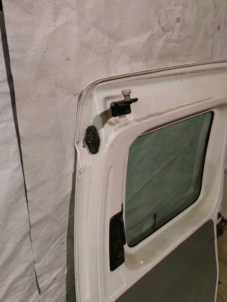 фото №7, Двері праве бічний зсувні vw caddy 03-10