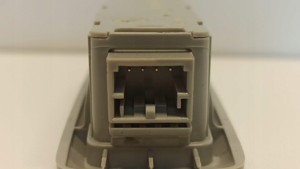 фото №5, Skoda kodiaq лампа потолочный 3v0947304