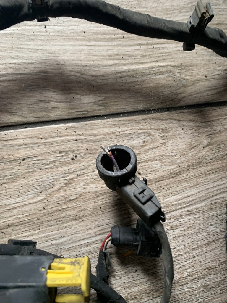 фото №9, Електропроводка джгут світла перед bez радара volvo fh 4 fm 4