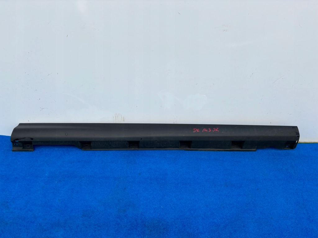 Купить Ford focus mk3 правая молдинг порог порог правый  bm51-a10154-a dk143jr