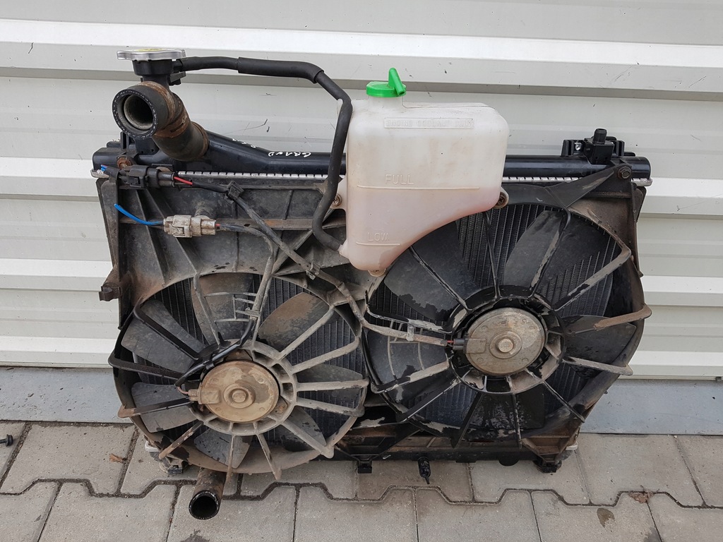 фото №4, Suzuki grand vitara ii 05-14r 2.4 b радіатор вентилятори