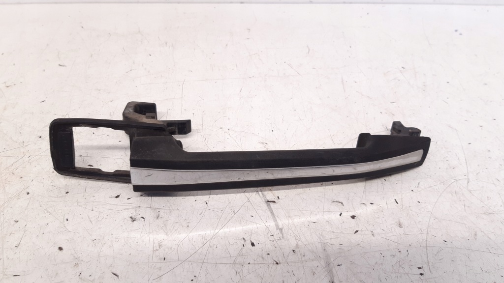 Купить Ручка правый задний  mercedes w124