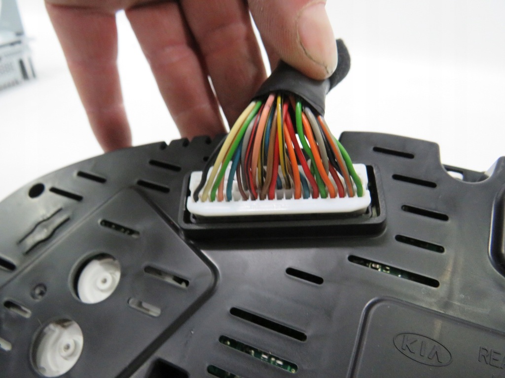 фото №6, Kia sportage iii 2.0 crdi счетчик приборы