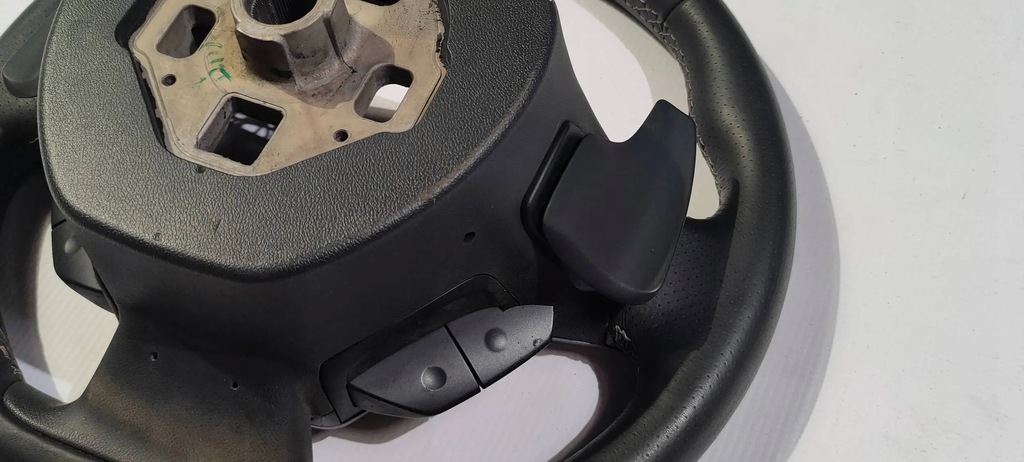 фото №13, Воздуховод кожаный кожа лепестки переключения chevrolet camaro ss 2016-