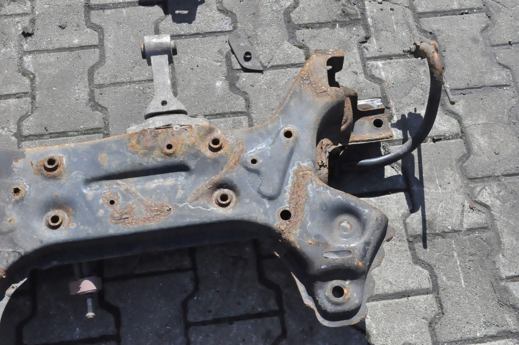 фото №7, Kia venga hyundai ix20 1.4 16v 90km подрамник подрамник подвеска