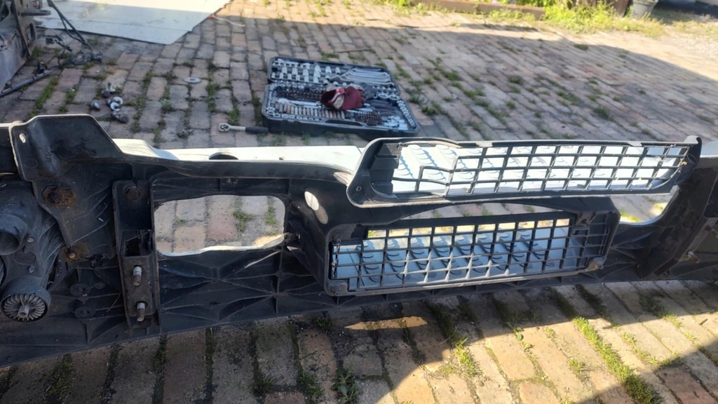 фото №7, Бампер перед передний kompletny renault midlum 180 dci