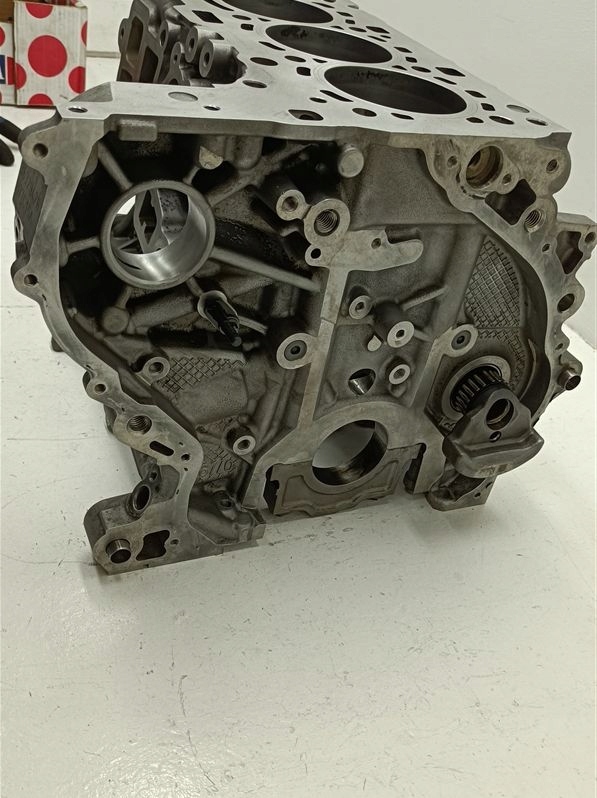 фото №8, Блок двигуна номінал mini cooper f56 f55 bmw x1 x2 f48 b37 b37c15a 1.5d