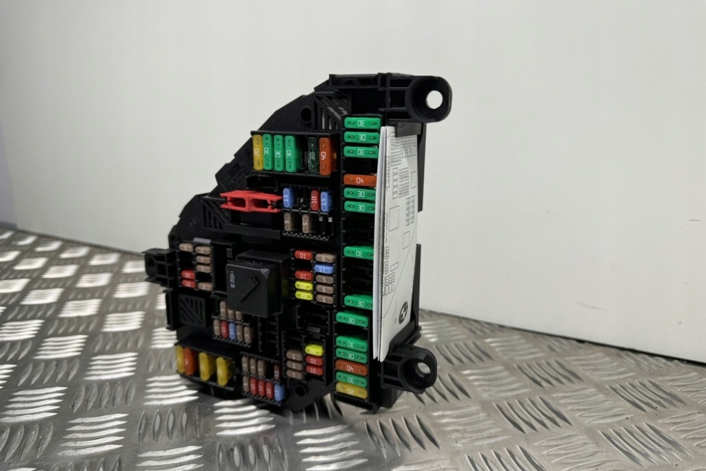 фото №9, Коробка запобіжників bmw 7 f01, f02 9264924 3.0l дизель 190kw 2015