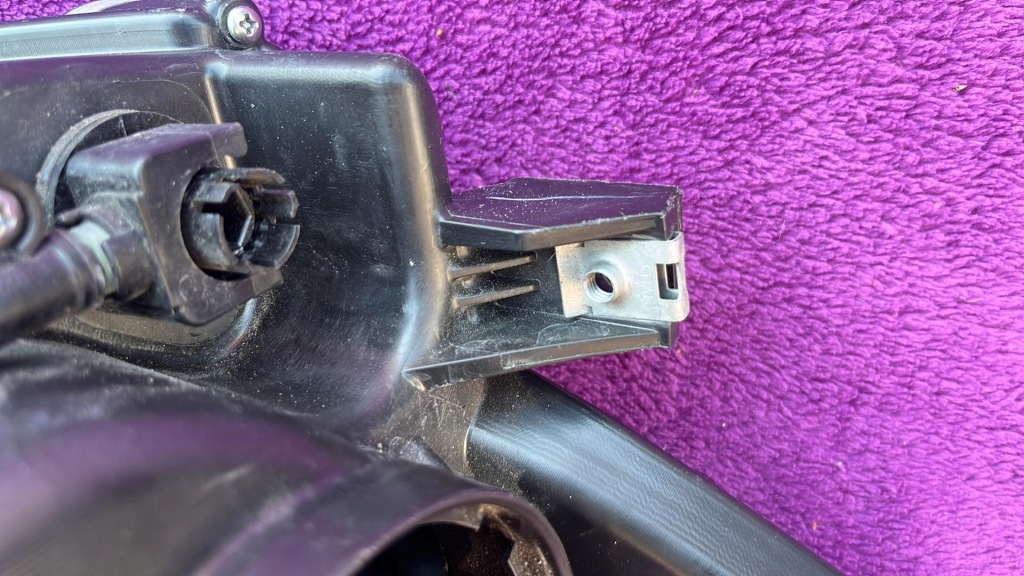 Купити Фара ford mustang ксенон + led оригінал ліва америка