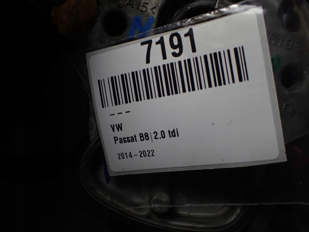 Воздуховод многофункциональный vw passat b8 sedan 2016 2.0 dsg eu 7191 в Украине