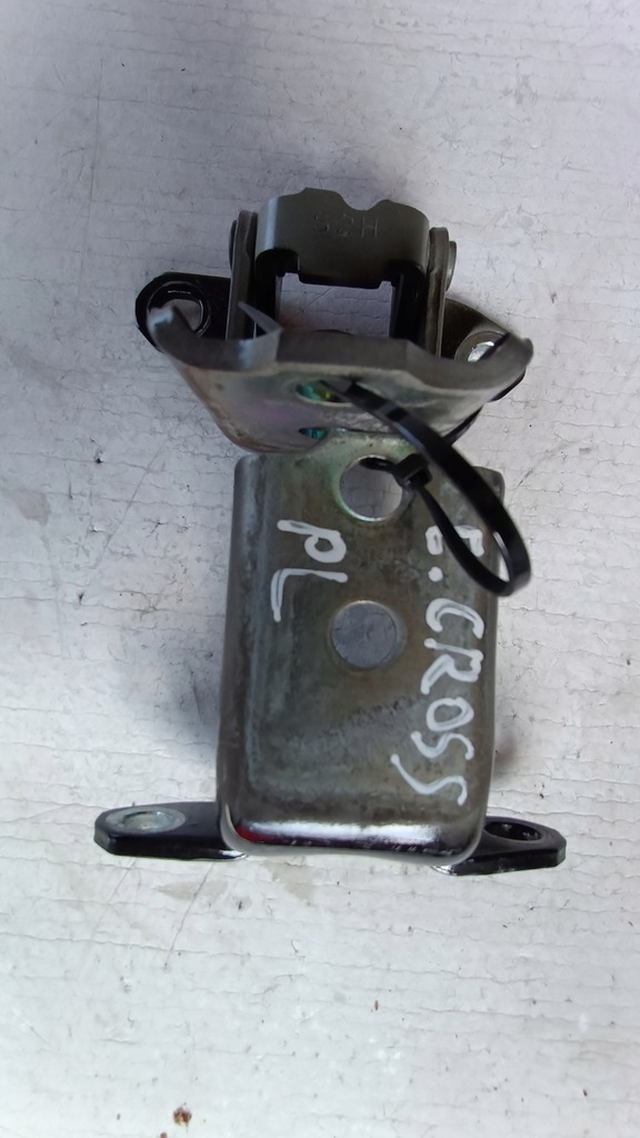 фото №1, Петли дверь перед левый eclipse cross 2019