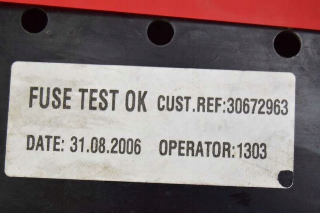 фото №7, Коробка предохранителей 8688040 volvo s40 2 ii 1.8 16v 125 km 04-07