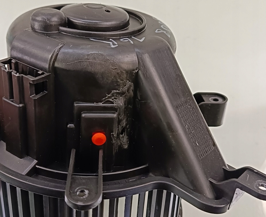 фото №2, Peugeot 5008 lift 16 r вентилятор повітродувка обігрівача