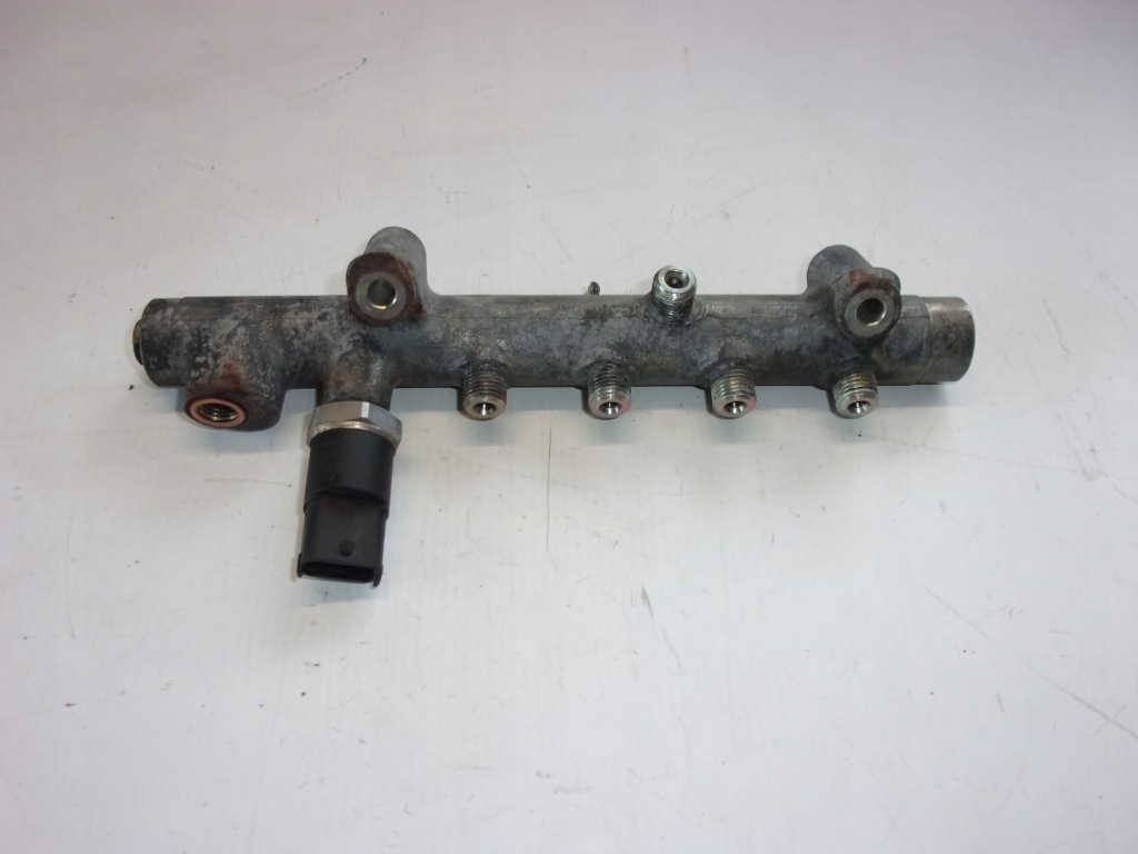 фото №1, Молдинг впрыскная 0445214027 civic vii 1.7cdti