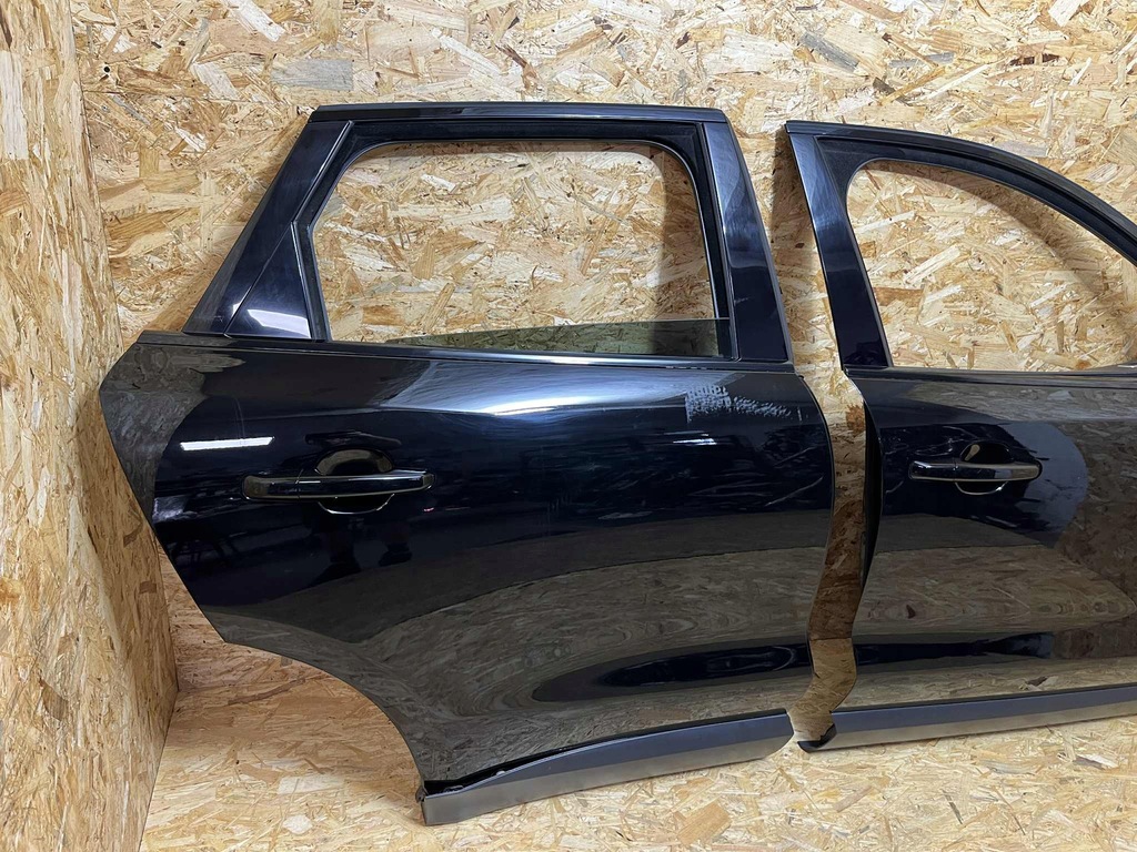 фото №8, Полный дверь правое перед lub задняя jaguar f-pace x761 чёрные black