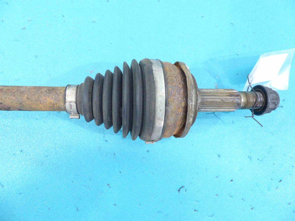 фото №2, Привідний вал ліва toyota corolla e15 1.3 vvt-i