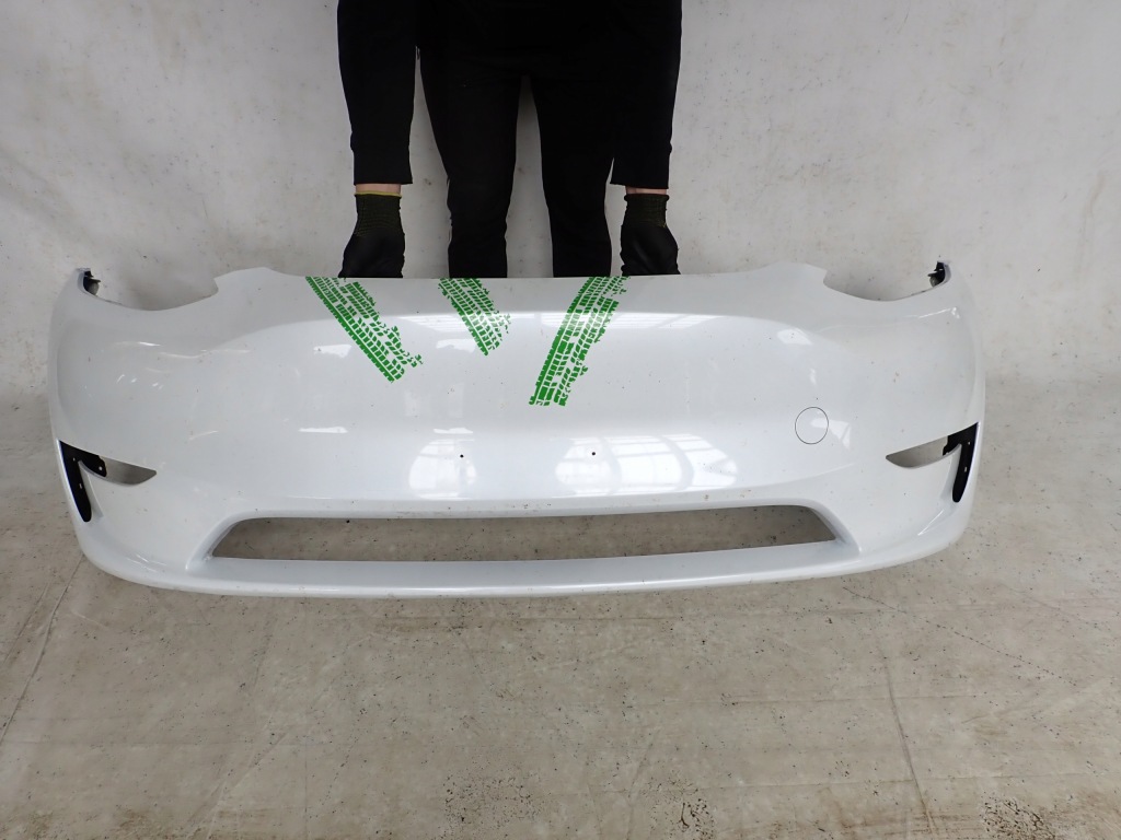 Купити Tesla model y 21- бампер перед передній